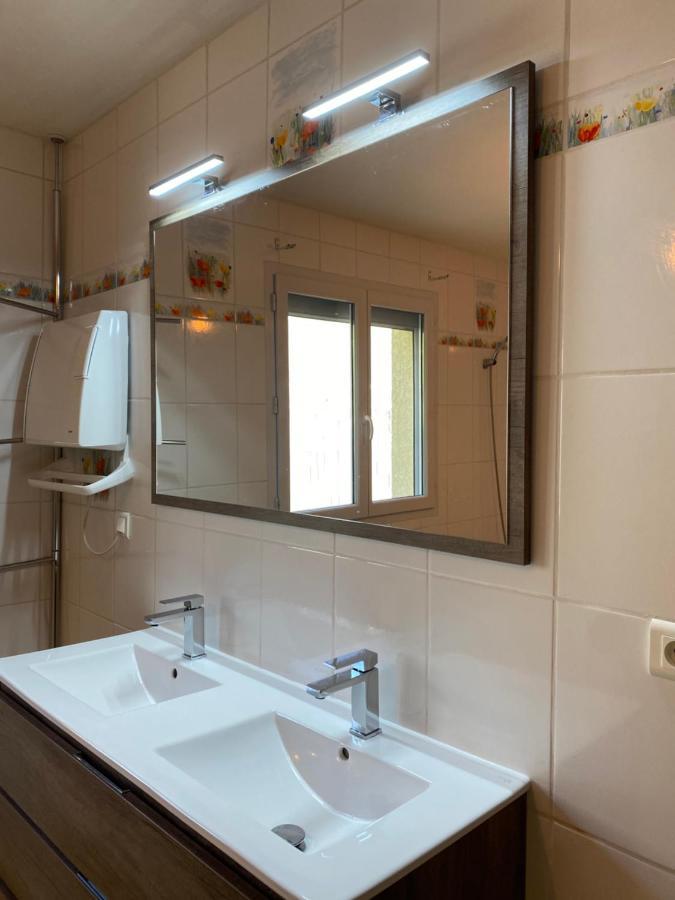 הוילה Saint-Hilaire  Vue Panoramique & Jacuzzi Prive מראה חיצוני תמונה